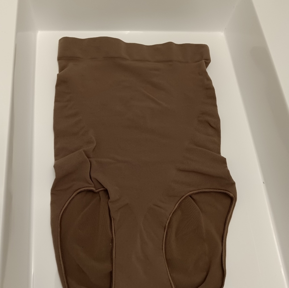 SKIMS Other - Skims CORE CONTROL HIGH-WAISTED BRIEF